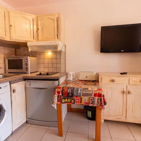 Apartment Gaia, Avec Piscine & Tennis *